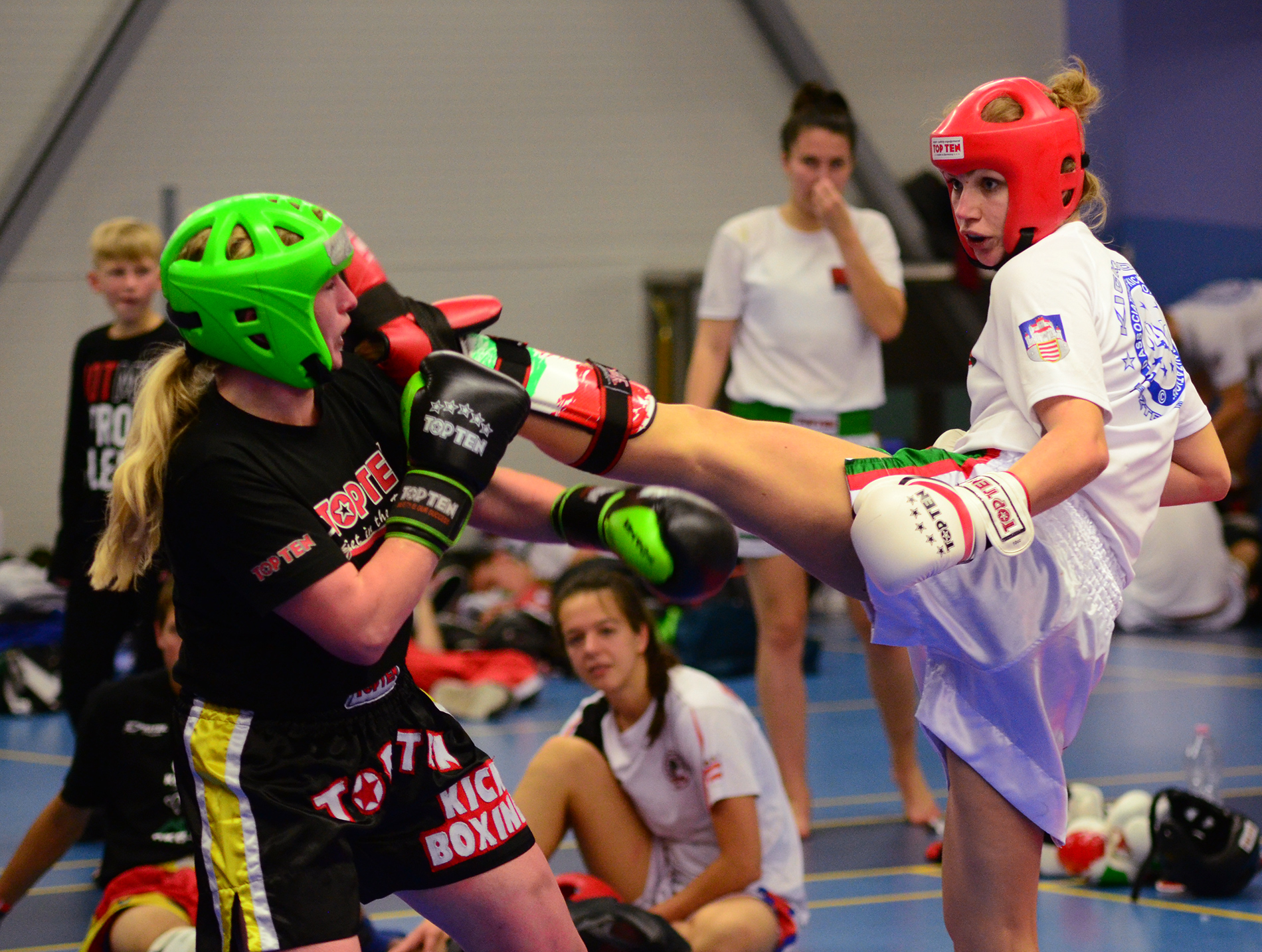 Кикбоксинг point Fighting